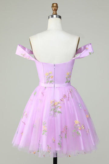 Lindo A Line Sweetheart Purple Short Homecoming Dress con bordado